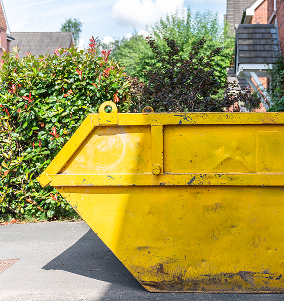Affordable Maxi Skip Hire Altrincham